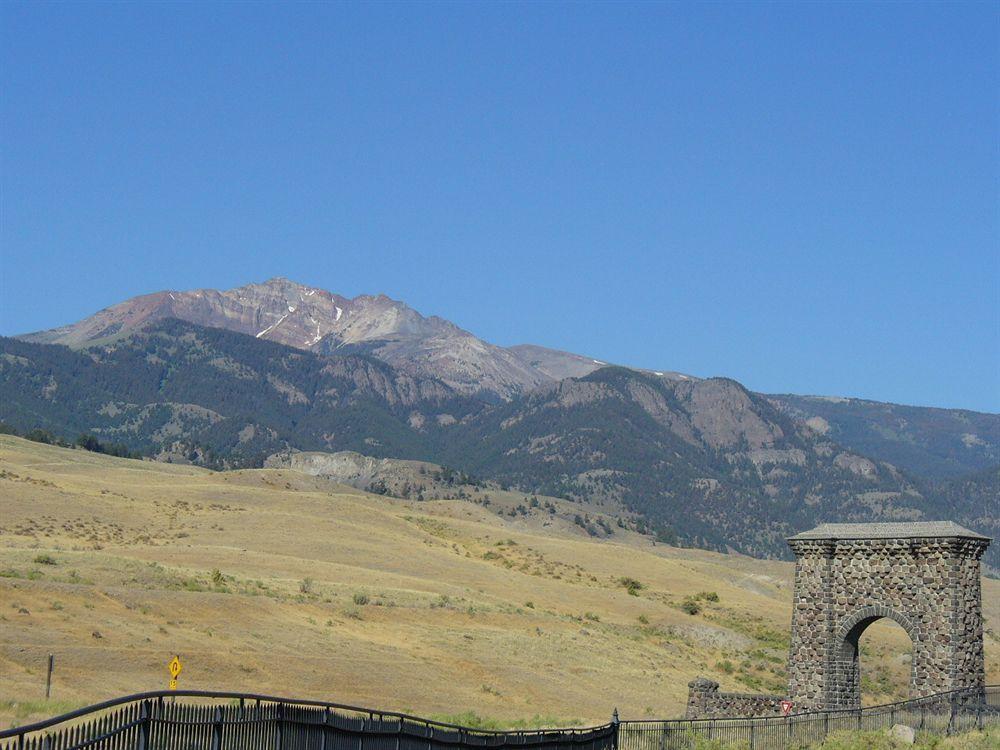 Yellowstone Condos & Suites Gardiner Exterior foto